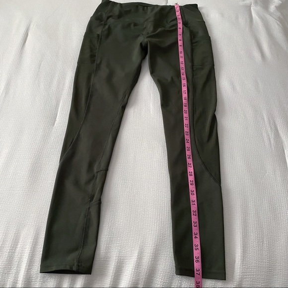 Green Fitness Leggings W/Mesh Insets - Picture 8 of 9